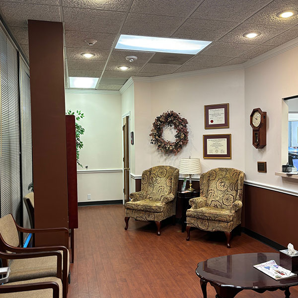 Periodontist in 77450